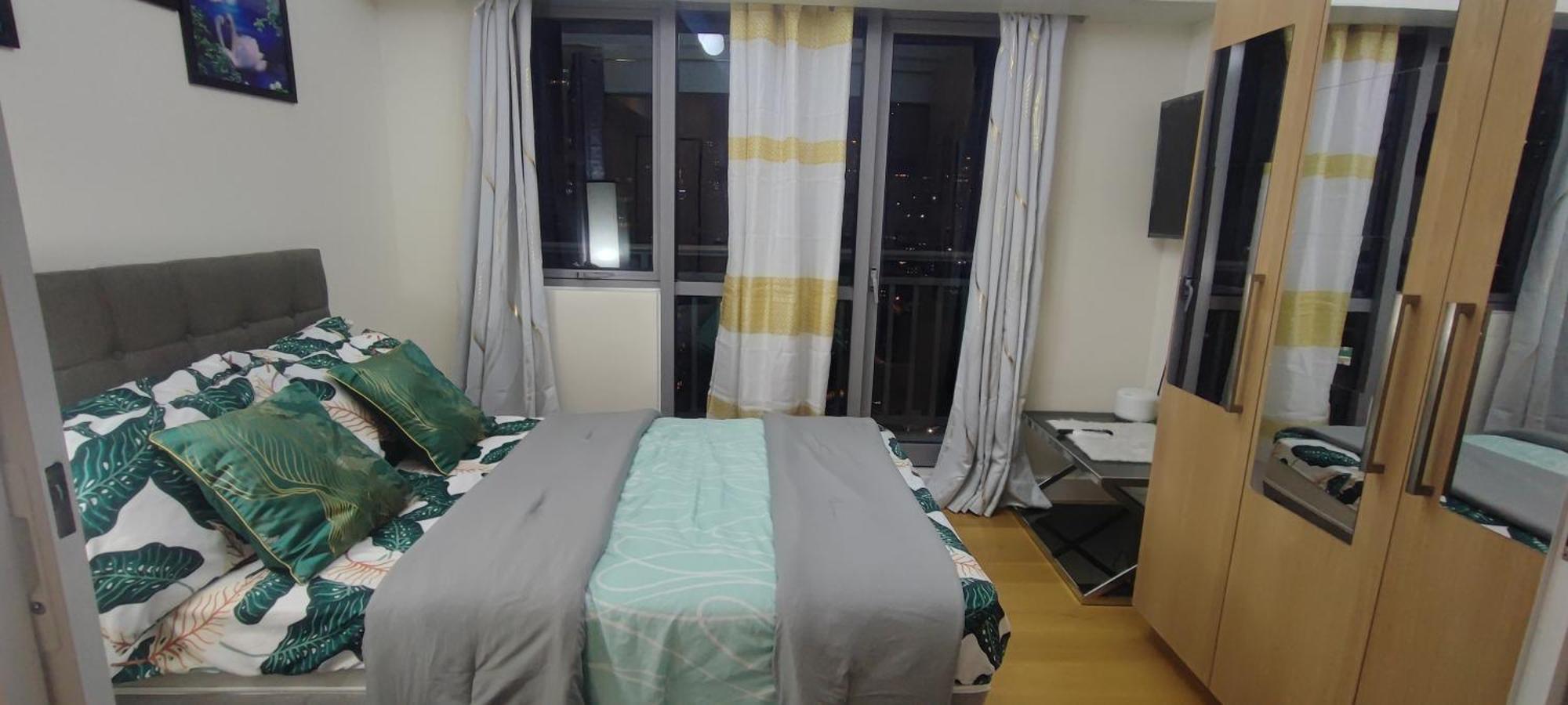 Aveline Suites Elite Rockwell View Acqua Private Residences Near Rockwell Makati Manila Esterno foto